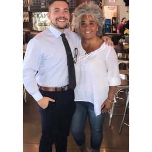 Meet your Posher, Anna